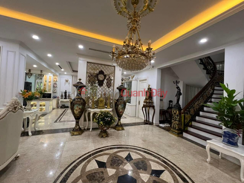 đ 92 tỷ Biệt thự thượng lưu Vinhomes Riverside 206m x 4tầng, mặt tiền 15m, nội thất cao cấp, an ninh tuyệt đối