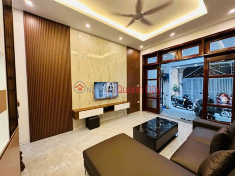 House for sale in Dinh Cong Thuong - Hoang Mai, Area 65m2, 4 floors, Car, Price 10.X billion Sales Listings