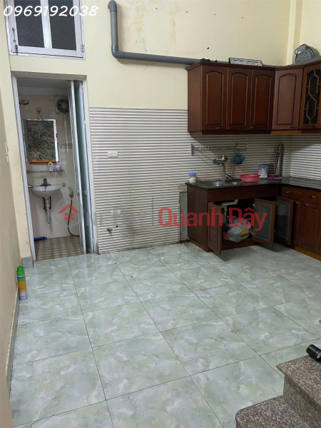 CHO THUÊ NHÀ Ở LÂU DÀI - HỘ GIA ĐÌNH TẠI VĨNH QUỲNH, THANH TRÌ, 40M2 X 2,5 TẦNG | Việt Nam, Cho thuê đ 5 triệu/ tháng