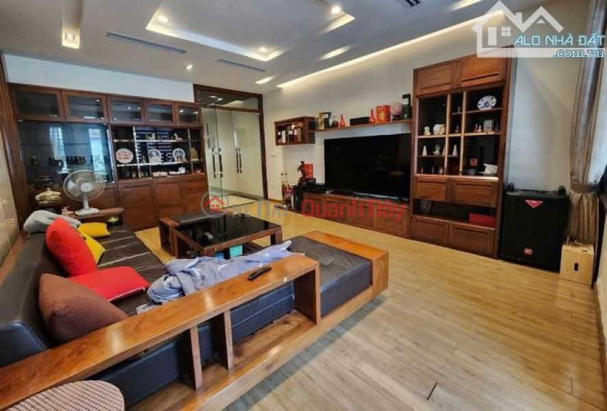 HOUSE FOR SALE IN LAC LONG QUAN, DIVIDED LOT, CAR ACCESS, BUSINESS, 2 OPEN WINDS, 70M2, PRICE 23 BILLION 950 Sales Listings