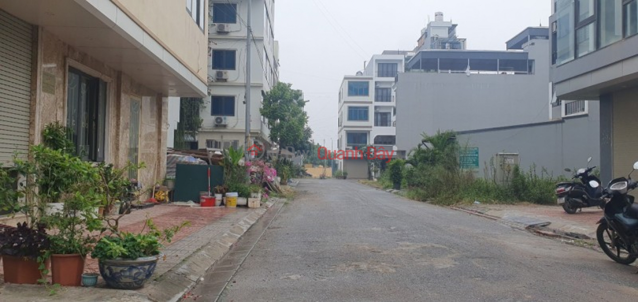 NGOC THUY NEW RESETTLEMENT AREA, PLOT 12M ROAD - SIDEWALK - 2 FRONTIERS Sales Listings