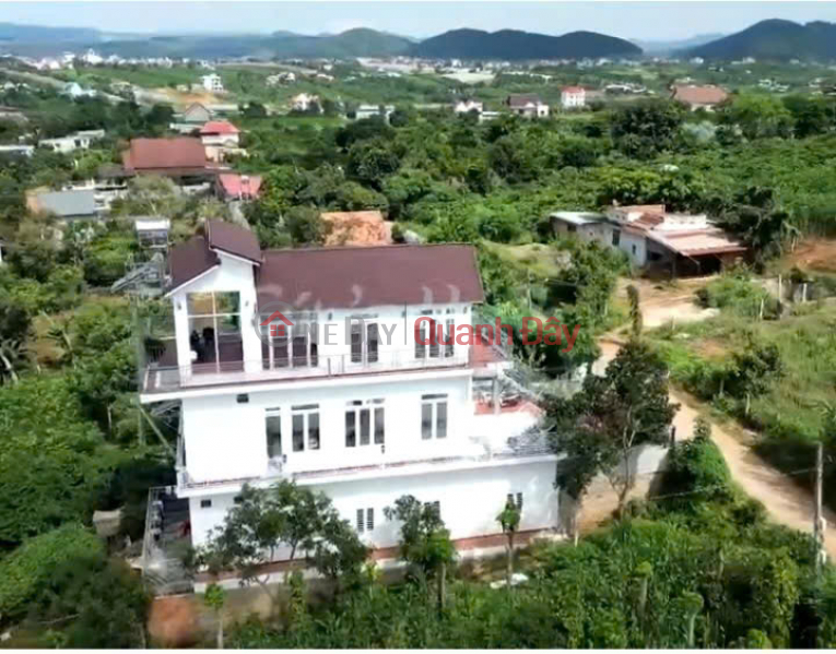 đ 4,5 tỷ, BÁN GẤP NHÀ VƯỜN GẦN ĐÀ LẠT - 4,5 tỷ - rộng 3656m2 - có 400m2 thổ cư