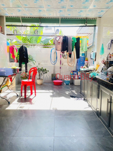 | Please Select | Residential | Sales Listings, đ 3.2 Billion