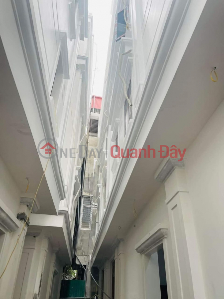 FINANCIAL CUSTOMERS BUY 5 BILLION NEW HOUSE IN CAU GIAY RIGHT HERE, BEAUTIFUL, RARE SERIES OF 6 BEAUTIFUL APARTMENTS AS IN THE PICS IN THE STREET, Vietnam, Sales | đ 5.2 Billion