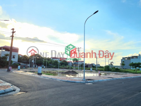 Land for sale in Nguyen Khe, Dong Anh, 61m2, over 4 billion, full residential land, certificate of registration. _0