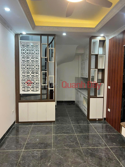 URGENT SALE IN HAI BA TRUNG DISTRICT - 35m2*5 FLOORS ONLY 7 BILLION - NEW HOUSE - BEAUTIFUL - CORNER LOT - ALLEY NEAR CARS _0