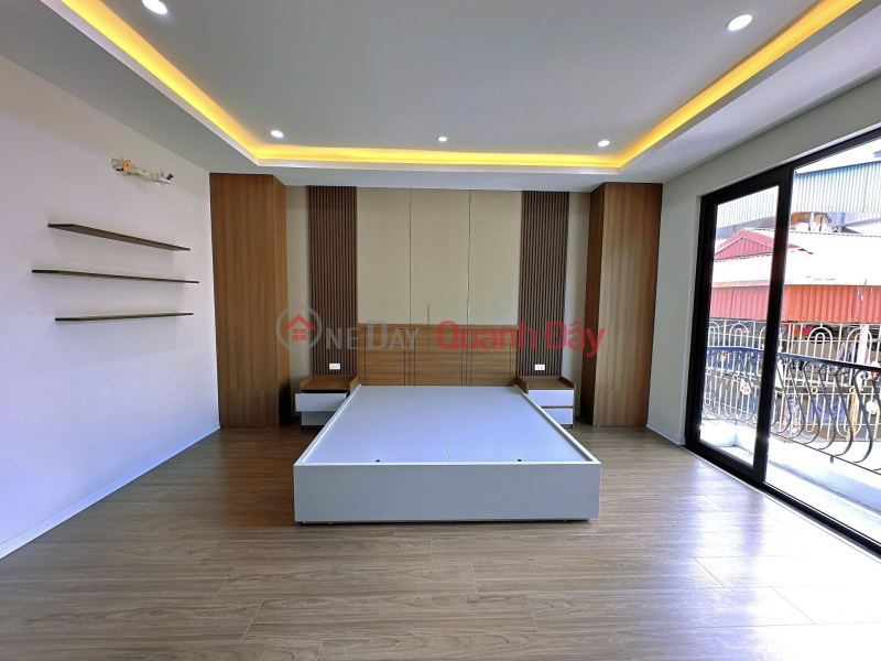 đ 16.7 Billion House for sale, car parking at the door, Vuong Thua Vu Street, 45m2\\/6 floors, elevator, frontage 4.8m, 16.7 billion, new and beautiful