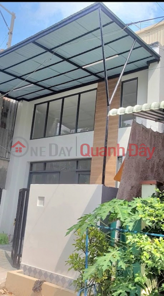House for sale in Sa Dec Ward, 90m2, 3 bedrooms, with ownership certificate. Southeast facing, price slightly over 1.8 billion VND., Vietnam, Sales đ 1.85 Billion