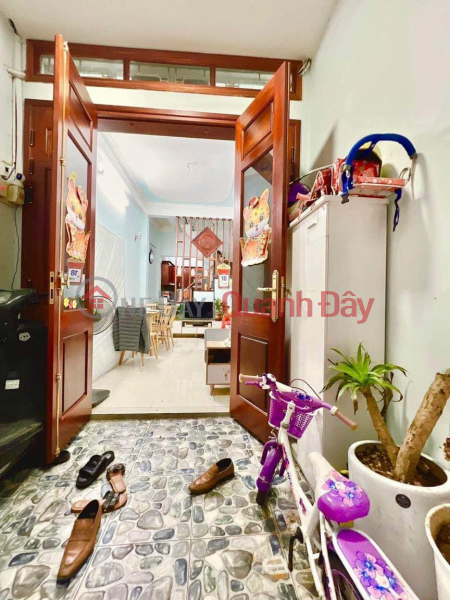 Property Search Vietnam | OneDay | Nhà ở Niêm yết bán, 35m Nhỉnh 3 Tỷ Trung Tâm Quận Cầu Giấy. Nhà Nhỏ Tiền Khu Vực Dân Trí Cao An Ninh Tốt. Gần Trường, Công Viên