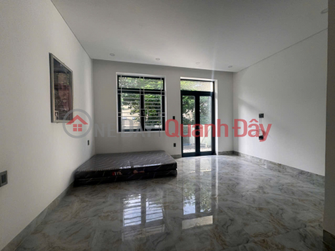 Siêu phẩm nhà phố Mỹ An 21, 3 tầng mới cứng, full nội thất, gần biển Mỹ Khê _0