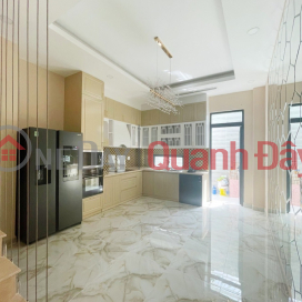 Discount 3 billion Urgent sale of 5-storey house Ha Huy Giap, Thanh Xuan District 12 for only 1.5 billion VND _0