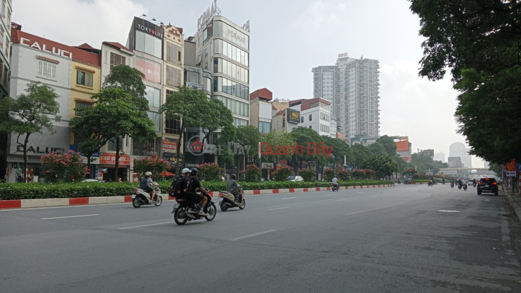 Property Search Vietnam | OneDay | Residential, Sales Listings Selling house Dt68m2, MT5m, 5 floors, Do Quang street, Cau Giay, price 16.2 billion. BUSINESS CAR