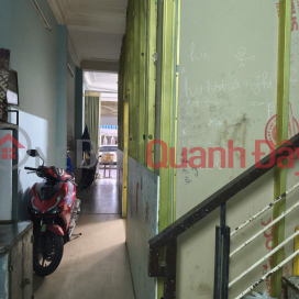► Hoang Dieu Street, 2-way access, 75m2, 4.8m frontage, 2 solid floors, excellent for business, 14.x billion VND _0