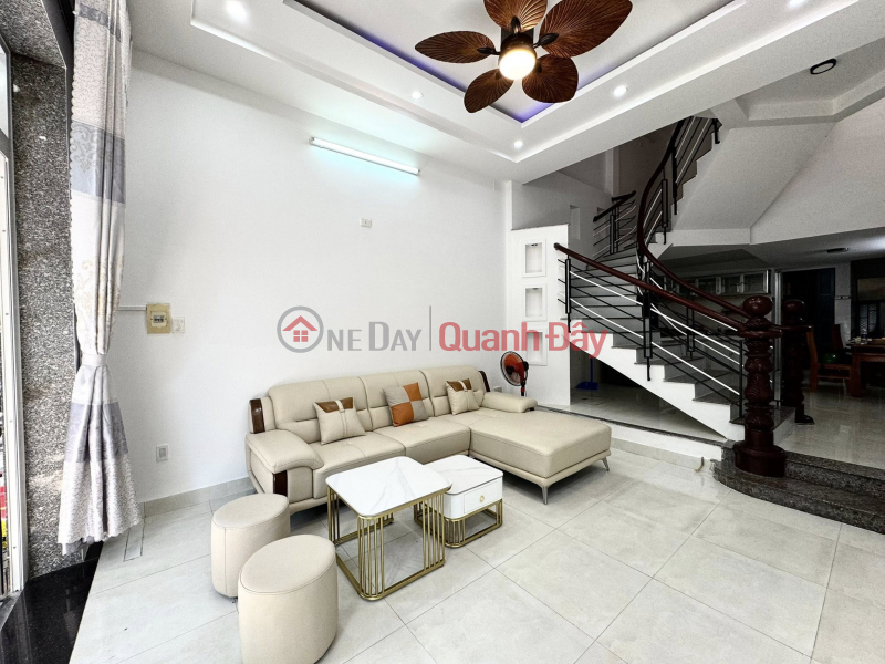 Bán nhà 2,5 tầng đường Nguyễn Huy Lượng - Gần biển Niêm yết bán