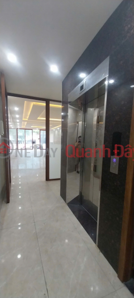 Property Search Vietnam | OneDay | Nhà ở Niêm yết bán, ► Mặt Tiền Nguyễn Hữu Thọ, Ngã tư, 125m2, 5.5 tầng, Thang máy, Kinh Doanh Đỉnh, Văn Phòng