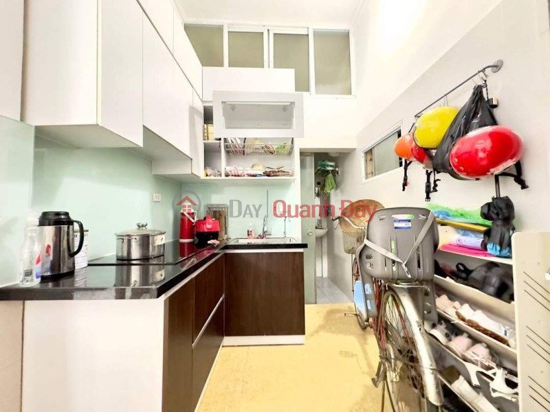 đ 3.65 Billion Private house for sale LOCAL LOT Ha Dinh street, Thanh Xuan, 40mx3T, 3 open sides, open alley, right at 3 billion
