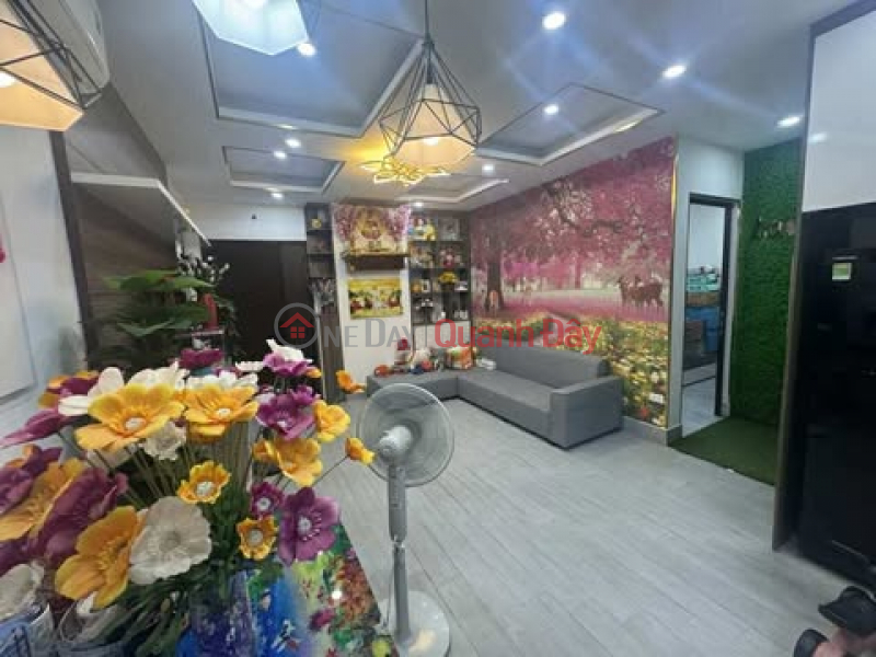 Owner sells luxury apartment in super nice location and convenient traffic. | Vietnam | Sales | đ 5.85 Billion