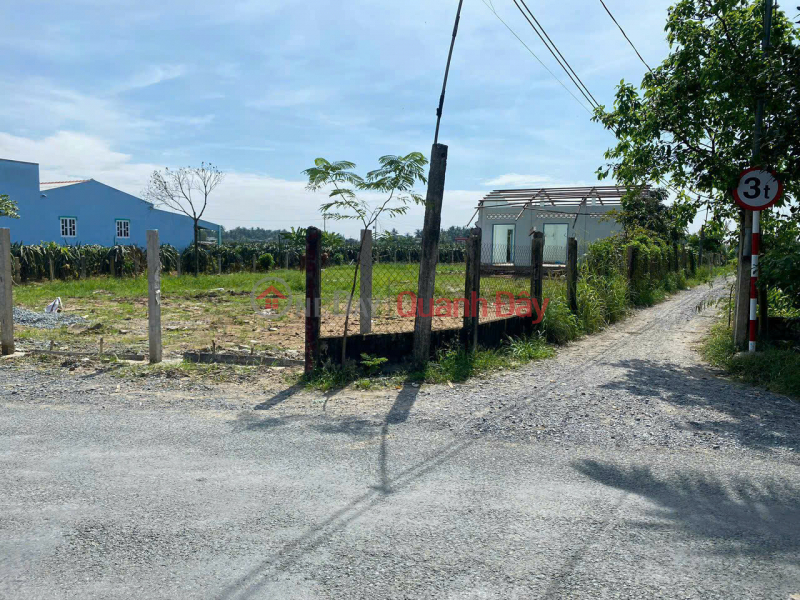đ 2.4 Billion, 2 CONCUBINES FOR SALE IN HALL 1, PHUOC TAN HUNG COMMUNE, CHAU THANH DISTRICT, LONG AN PROVINCE.