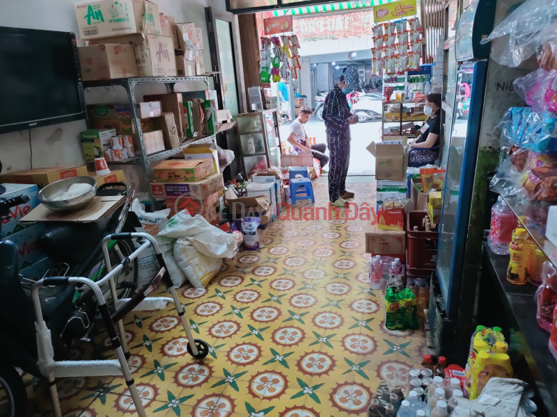 Dong Da alley, shallow lane, truck entrance, 200m2, 5T, 8m meter, price 25 billion (negotiable) Sales Listings