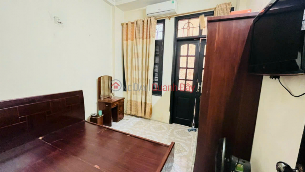 5-storey house for sale in Phao Dai Lang, Dong Da - 17.2 billion Sales Listings