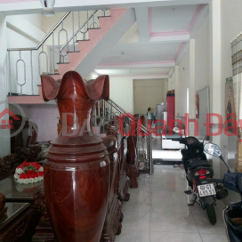 Rare goods, house for sale Front B5, Main axis of Phu Thinh KDC Gate 11, only 5ty8 _0