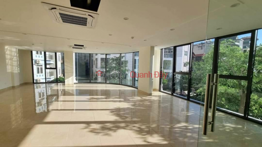 Office building on Tran Quang Dieu street, 107m2, 10 floors 2 basements, frontage 7.6m, 71.7 billion Sales Listings