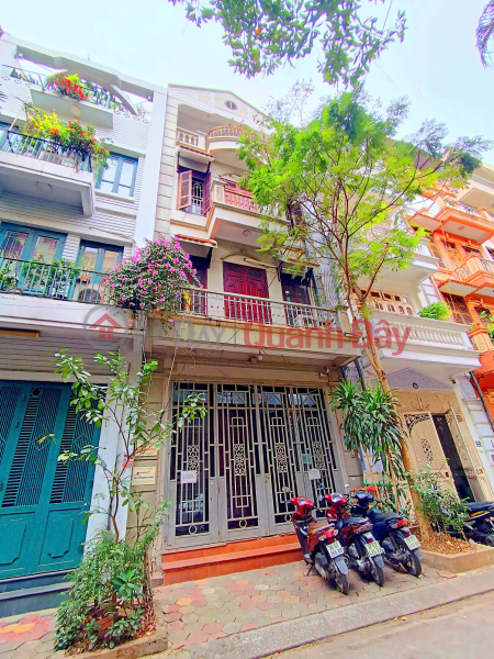 Property Search Vietnam | OneDay | Nhà ở, Niêm yết bán Gara ô tô, mặt tiền 5m, cách phố 5 nhà phố Hoàng Cầu 55m² x 5T – 19 tỷ