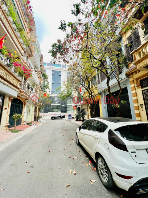 Selling subdivision of Dai Kim - Nguyen Canh Di urban area 55m, 5 floors, 4.5m, sidewalk, car 11.4 billion _0