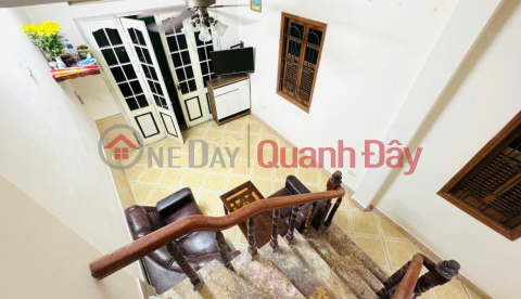 Bán nhà Vũ tông Phan 3,5 tỷ nhà 3 tầng - Lô góc 30m ra mặt phố _0