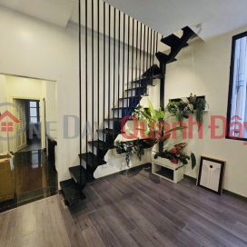 CẦU GIẤY 43M-11,5 TỶ NHÀ ĐẸP GẦN PHỐ,LÔ GÓC,DÂN XÂY,NGÕ BA GÁC,NỞ HẬU _0