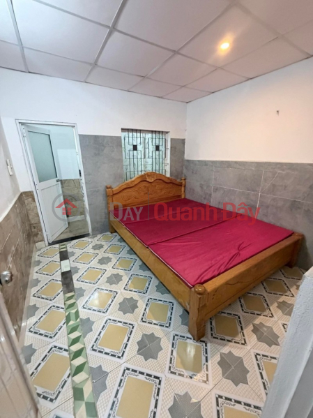 ► 25m ra MT Đinh Tiên Hoàng, 32m2, lửng đúc 2PN 2WC, 2.x tỷ | Việt Nam Bán, đ 2,85 tỷ