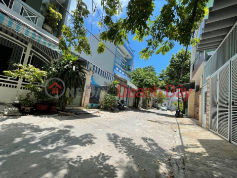 Selling 3-storey house Tran Cao Van - Kiet 8m - Parked car price 4.5 billion Contact 0979248175 _0