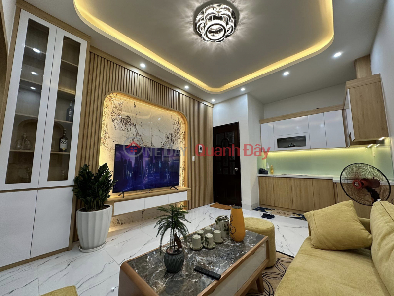 Beautiful house on Lo Duc Street, Hai Ba Trung, 20m to the street, airy front and back, nice interior. Area 33m, 4 floors, frontage Sales Listings