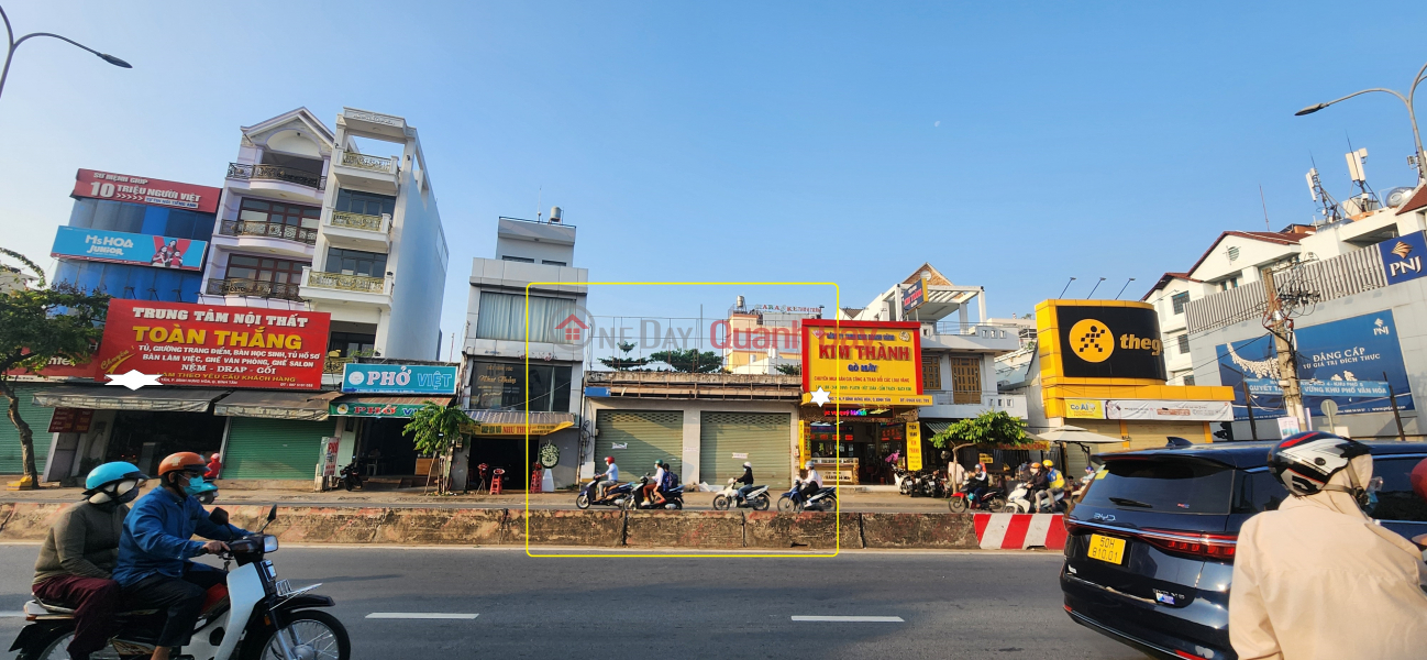 Property Search Vietnam | OneDay | Residential, Rental Listings, House for rent on Pham Dang Giang Street, Binh Tan District, 270m² - 9m frontage - right next to the market.