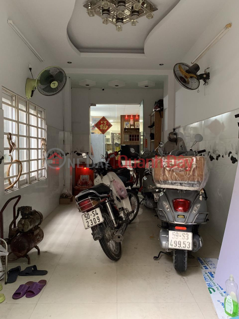 Beautiful House - Good Price Owner Needs to Sell House Quickly in Ward 13, Binh Thanh District, HCM _0