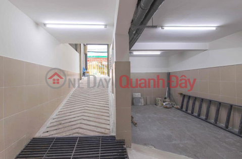 LE VAN SY Ward 13, District 3 - BUILDING FOR RENT - 50M2 - 5 FLOORS - BASEMENT - ELEVATOR - 5 YEAR CONTRACT WITH NO FAILURE. _0