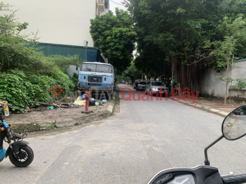 LAND FOR SALE THACH BAN - CO LINH - NEXT TO GARDEN CITY - AVOIDING ROAD - SOCCER SIDEWALK - _0