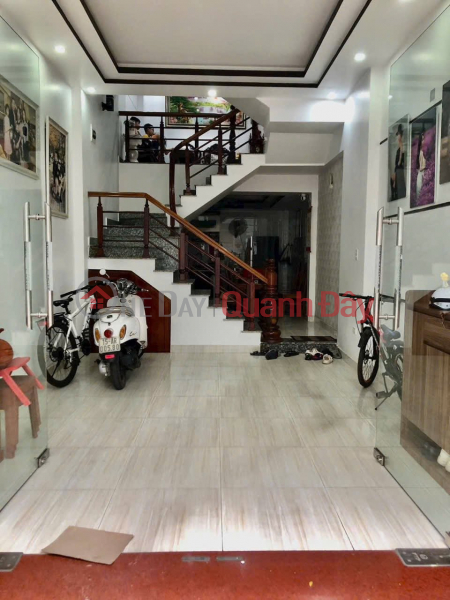 Warning: Anyone who sees this house will want to move in immediately! Sales Listings