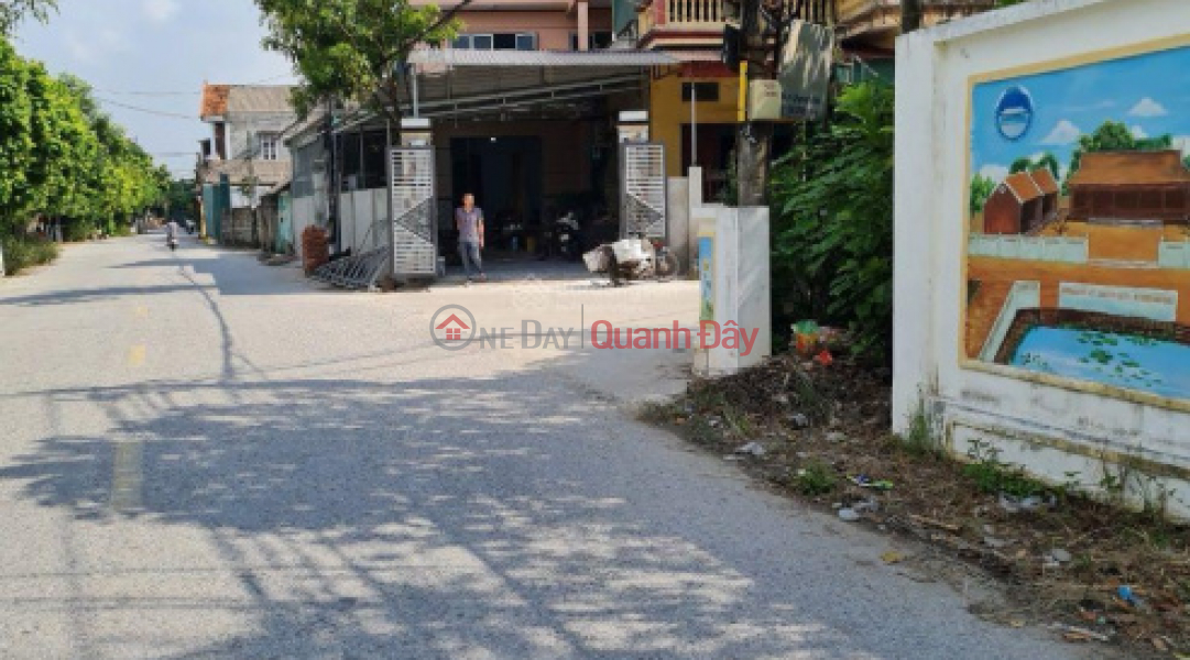 QUICK SALE OF LAND LOT RIGHT IN THE MARKET CENTER IN TU NHINH COMMUNE Sales Listings