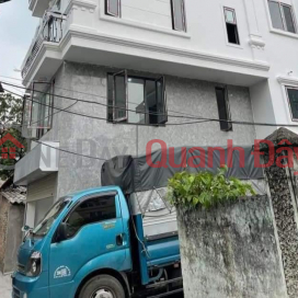 Selling Thach Ban house, 35m, beautiful new 5 floors, parking car, 2,x billion. _0