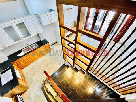 NHÀ ĐẸP VĂN HỘI - BẮC TỪ LIÊM - DT55M2 - 5 TẦNG - GIÁ 9 TỶ - ĐƯỜNG Ô TÔ THÔNG - KINH DOANH _0