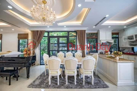 House for sale on Truc Bach Street, West Lake, Unmatched Front 11m, Area 180m2 Price Only 40 Billion VND _0