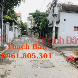 Thach Ban more than 3 billion 40m2 new house for Long Bien family in Hanoi. _0