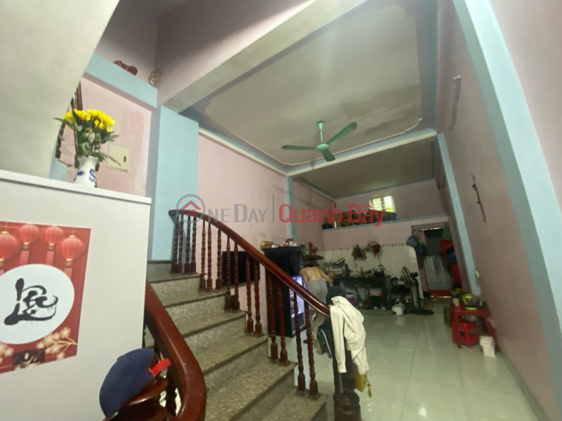 Land for sale with 3-storey house in Duong neck. Car-friendly alley, investment price 5x million\\/m2. Contact: 0936123469 Vietnam Sales, đ 4.8 Billion