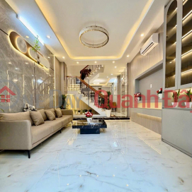 NHÀ CẠNH CHỢ PHÚ XUÂN, 4X14M, 3 TẦNG, HƠN 5.5 TỶ TÍ _0