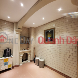 House for rent with 3 floors, Dang Dung street, Ba Dinh district, Hanoi. _0