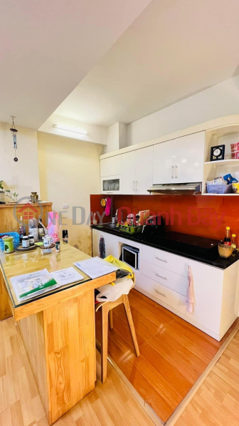 Property Search Vietnam | OneDay | Nhà ở Niêm yết bán | Bán tòa nhà 165m2 phố Nghi Tàm, Tây Hồ Gara 3 Ô tô tránh Thang máy Nhập khẩu Dòng tiền 10% 16.5 Tỷ