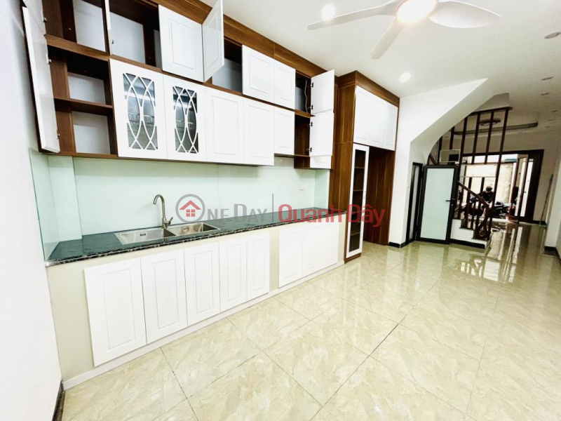 HOUSE FOR SALE ON TRUONG DINH, CAR PARKING AT DOOR, FOR BUSINESS, 42 SQM. 8.2 BILLION, Vietnam, Sales đ 8.2 Billion