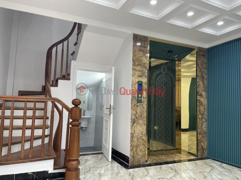 Property Search Vietnam | OneDay | Residential | Sales Listings 6-storey building, elevator, 2-car garage, price 9.8 billion - Convenient location near Vinh Tuy bridge