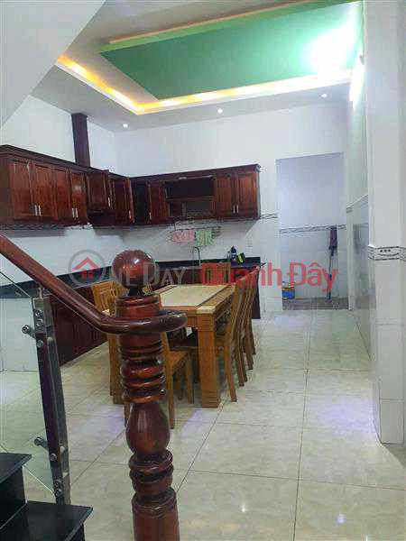 Nhà 3 Tầng - Hẻm 8m, DT: 4x17,5= 70m² , Bình Hưng Hòa B, Bình Tân Niêm yết bán